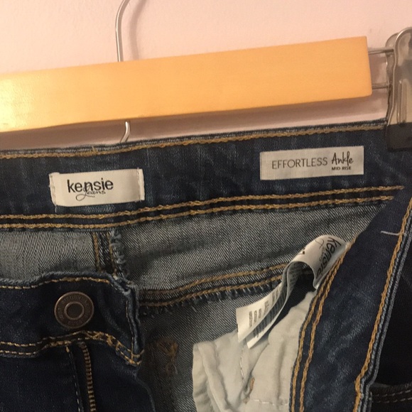 Kensie Jeans Effortless Ankle Mid-Rise Skinny Jeans 4/27. - Picture 5 of 9
